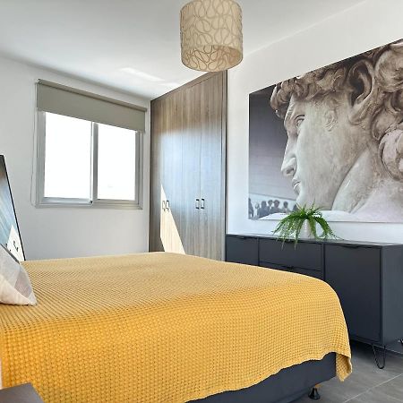 Vacation Mode Apartment Айя Напа Екстериор снимка