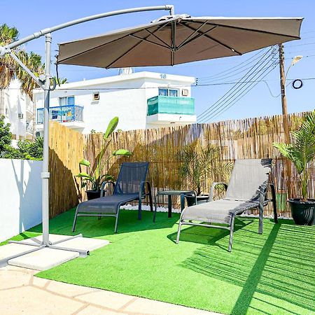 Vacation Mode Apartment Айя Напа Екстериор снимка