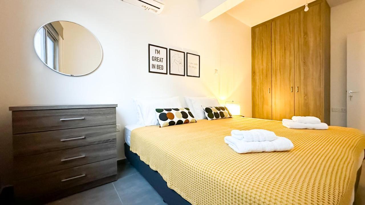 Vacation Mode Apartment Айя Напа Екстериор снимка