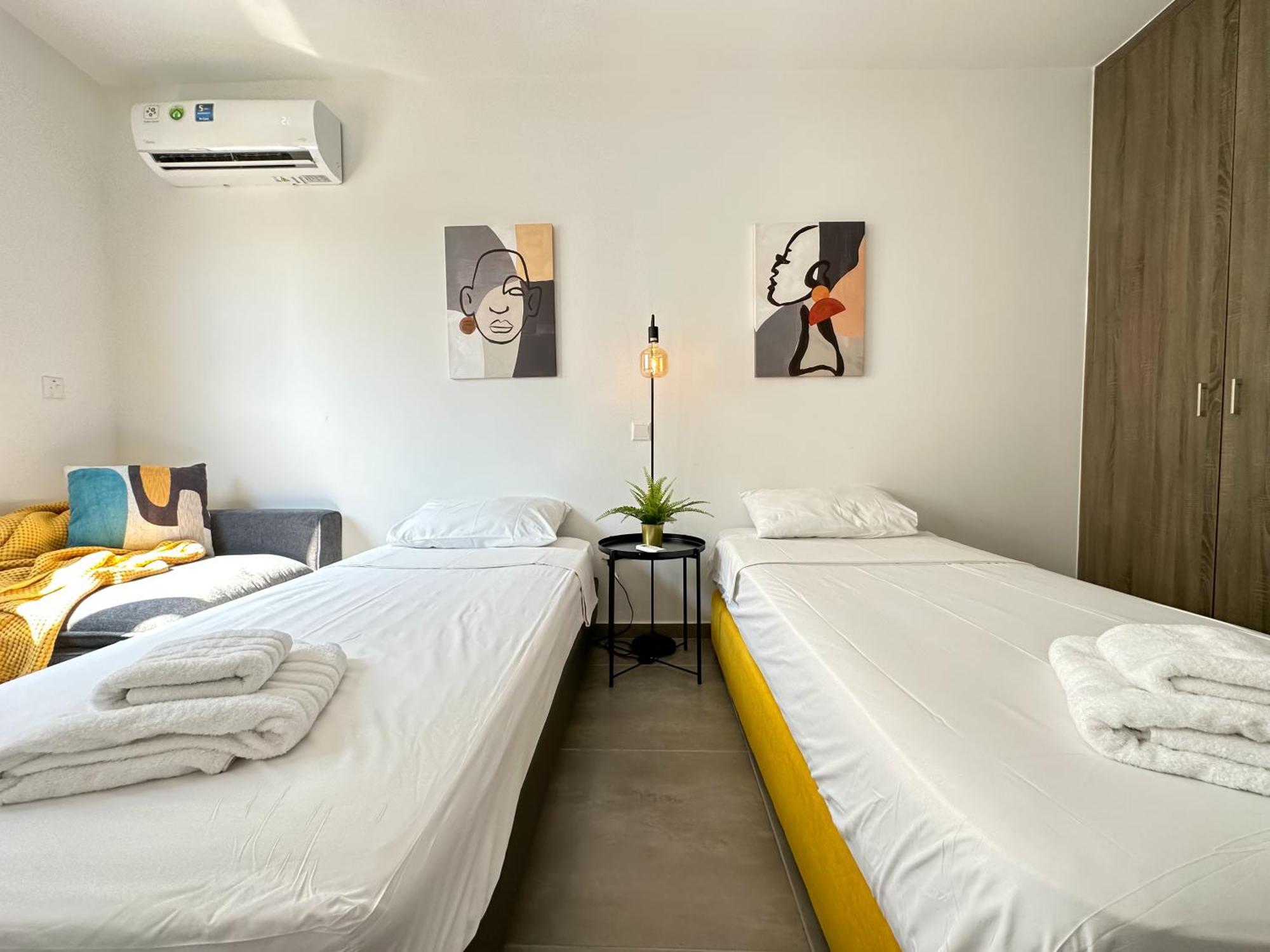 Vacation Mode Apartment Айя Напа Екстериор снимка