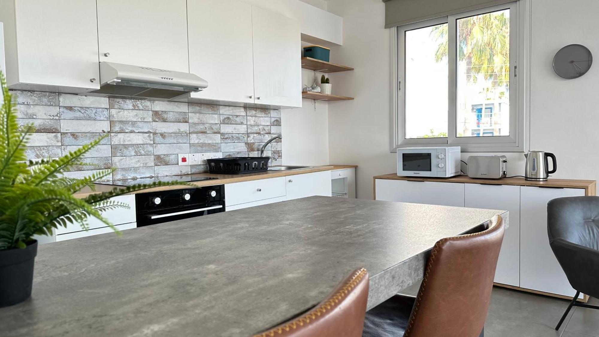 Vacation Mode Apartment Айя Напа Екстериор снимка